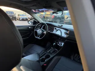 Volkswagen Jetta 2021 SEL 4dr Sedan