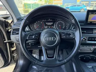 Audi A4 2018 AWD 2.0T quattro Premium Plus 4dr Sedan 7A