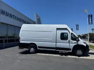 Ram ProMaster EV 2024 Delivery 159 WB 2dr Super High Roof Step Van
