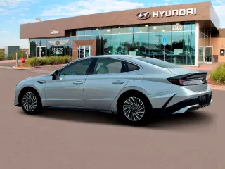 Hyundai SONATA Hybrid 2025 Limited 4dr Sedan