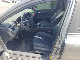 Toyota Camry 2025 SE 4dr Sedan