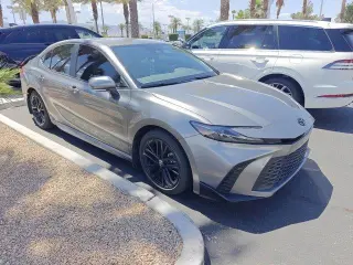 Toyota Camry 2025 SE 4dr Sedan