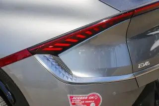 Kia EV6 2024 AWD Wind 4dr Crossover