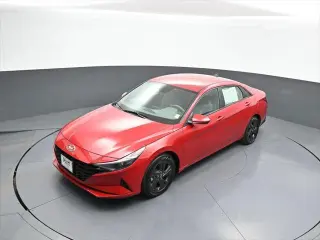 Hyundai ELANTRA 2023 SEL 4dr Sedan