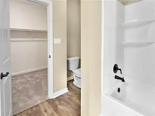 Propiedad en alquiler con 2 habitaciones y 2 baños en Baton Rouge