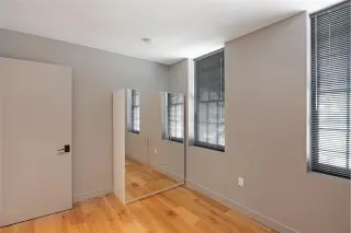 Propiedad en alquiler con 5 habitaciones y 2 baños en Washington