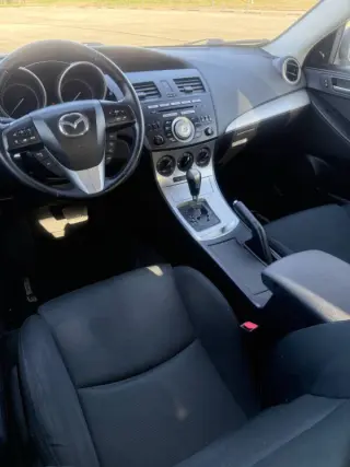 2010 Mazda MAZDA3 s Grand Touring