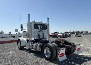 2024 Peterbilt 389