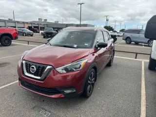 2019 Nissan Kicks SR