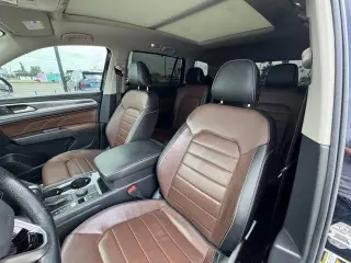 2023 Volkswagen Atlas V6 SEL Premium R-Line