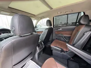 2023 Volkswagen Atlas V6 SEL Premium R-Line