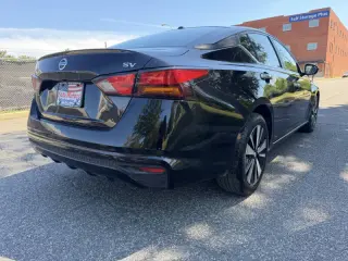 2022 Nissan Altima 2.5 SV