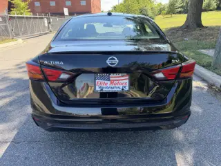 2022 Nissan Altima 2.5 SV