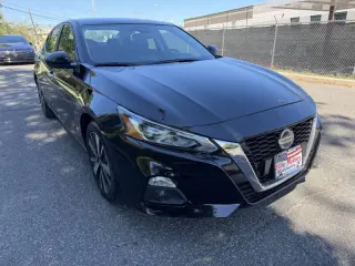 2022 Nissan Altima 2.5 SV