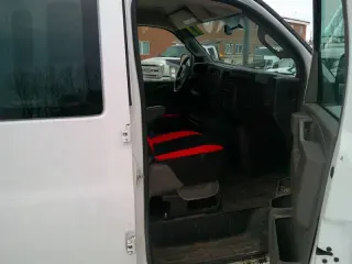 2017 Chevrolet Express 2500