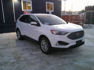 2023 Ford Edge