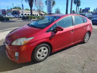 2010 Toyota Prius III