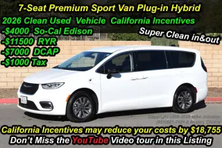 2024 Chrysler Pacifica Plug-In Hybrid Select