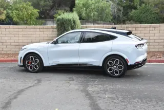 2022 Ford Mustang Mach-E GT