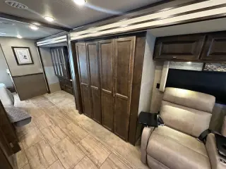 2020 Tiffin Alegro Open Road