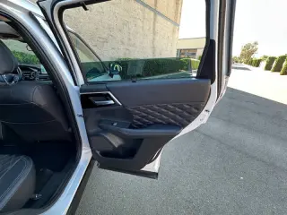 2023 Mitsubishi Outlander PHEV SEL