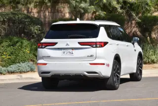 2023 Mitsubishi Outlander PHEV SEL