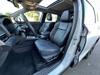 2023 Mitsubishi Outlander PHEV SEL