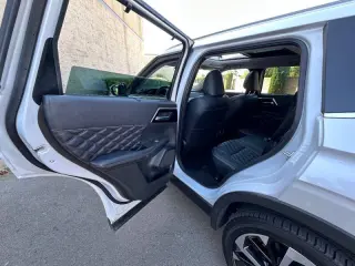 2023 Mitsubishi Outlander PHEV SEL