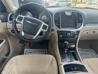 2011 Chrysler 300