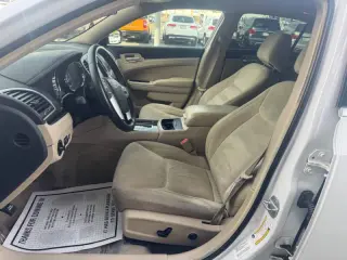 2011 Chrysler 300
