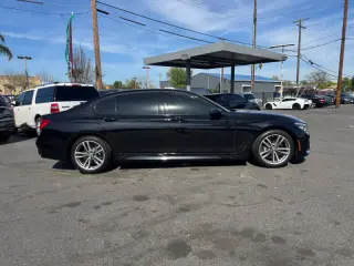 2016 BMW 7 Series 750i