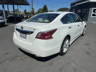2015 Nissan Altima 2.5 SV