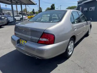 2001 Nissan Altima GXE
