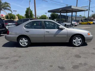2001 Nissan Altima GXE