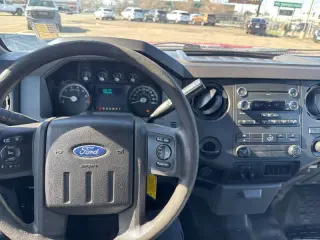 2015 Ford F-250 Super Duty XL