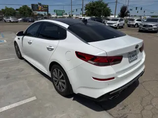 2019 Kia Optima EX
