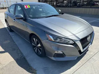 2021 Nissan Altima 2.5 SV