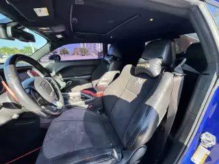 2018 Dodge Challenger 392 HEMI Scat Pack Shaker
