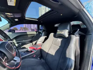 2018 Dodge Challenger 392 HEMI Scat Pack Shaker