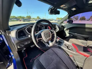 2018 Dodge Challenger 392 HEMI Scat Pack Shaker