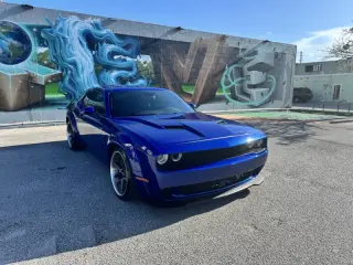 2018 Dodge Challenger 392 HEMI Scat Pack Shaker