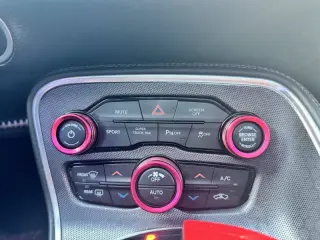 2018 Dodge Challenger 392 HEMI Scat Pack Shaker