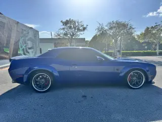 2018 Dodge Challenger 392 HEMI Scat Pack Shaker