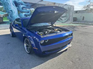 2018 Dodge Challenger 392 HEMI Scat Pack Shaker
