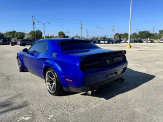 2018 Dodge Challenger 392 HEMI Scat Pack Shaker