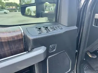 2017 Ford F-350 Super Duty Platinum