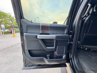 2017 Ford F-350 Super Duty Platinum