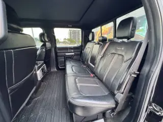2017 Ford F-350 Super Duty Platinum
