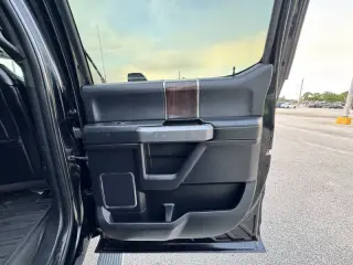 2017 Ford F-350 Super Duty Platinum