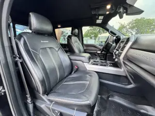 2017 Ford F-350 Super Duty Platinum